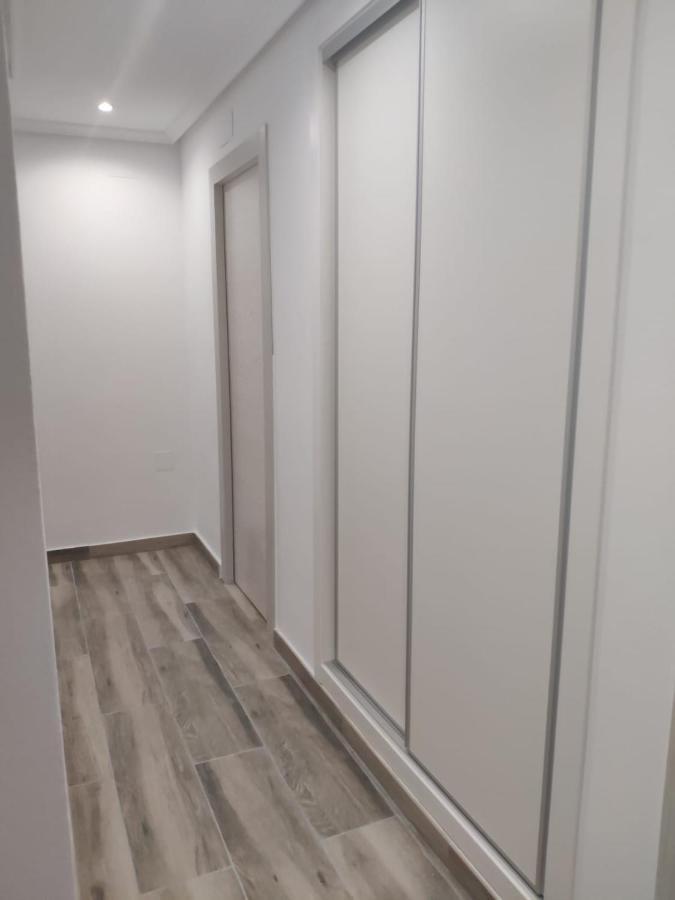 Piso Recien Reformado A Menos De 50M De La Playa Apartment Torrevieja Exterior photo