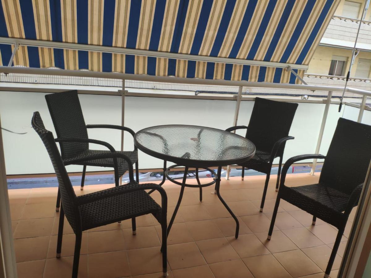 Piso Recien Reformado A Menos De 50M De La Playa Apartment Torrevieja Exterior photo